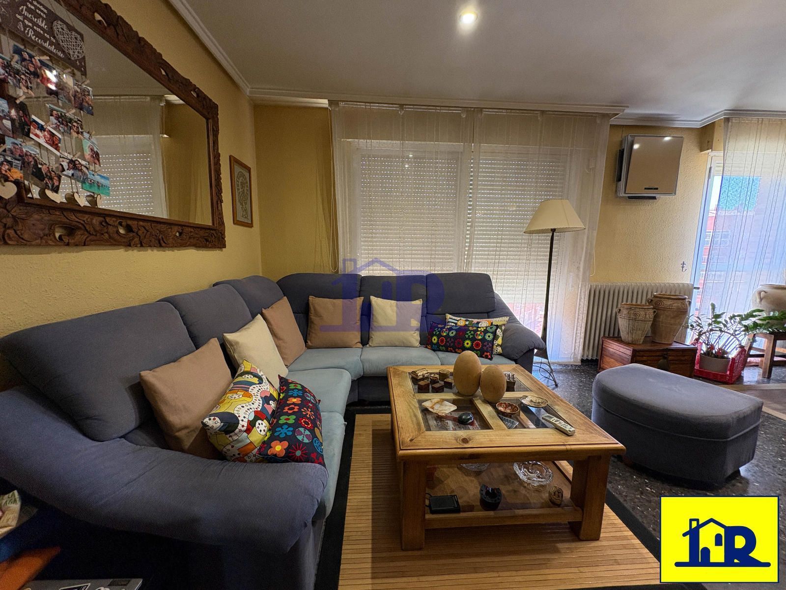 Living room of Flat for sale in Cuenca Capital  with Heating and Storage room