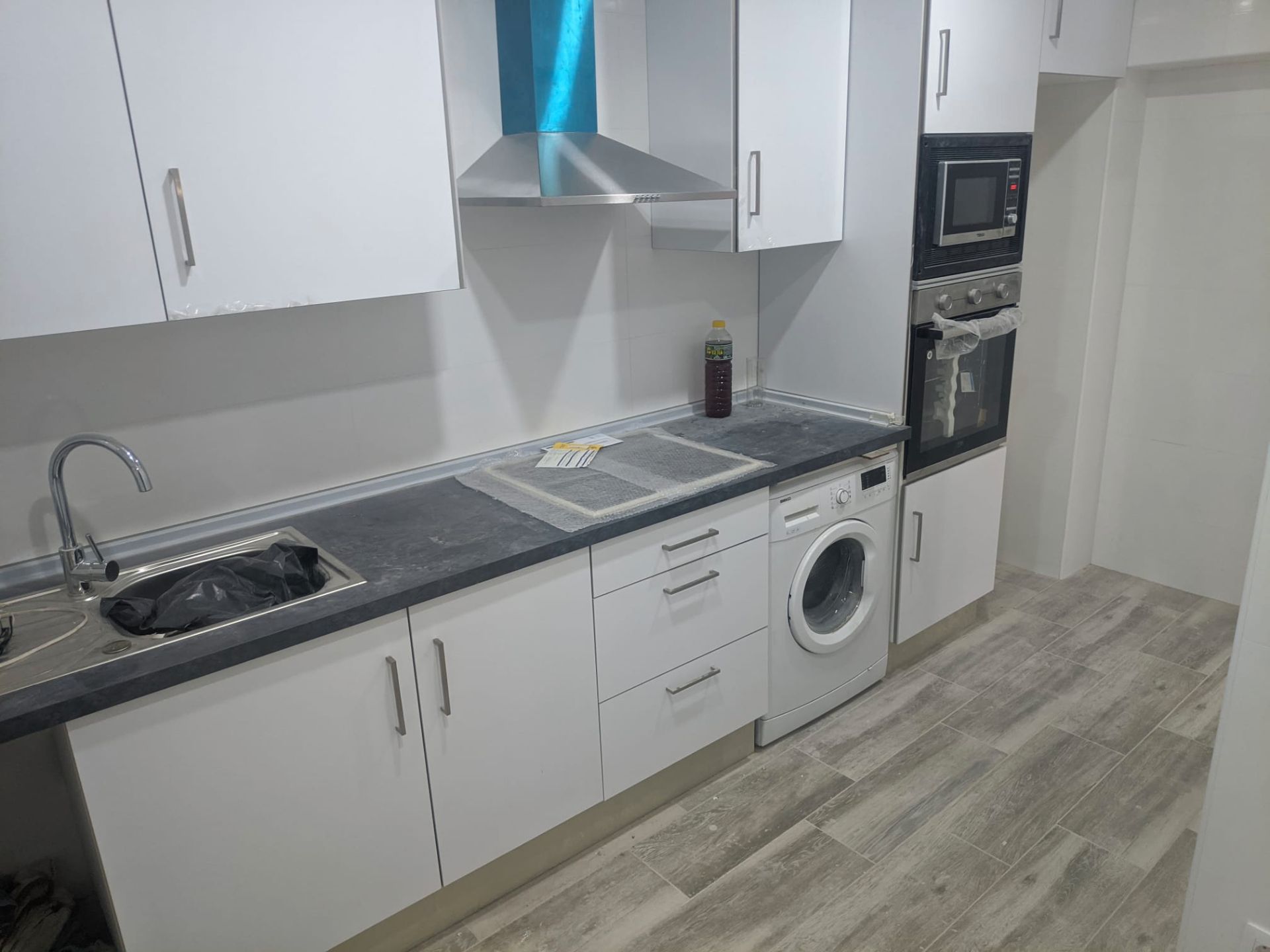 Piso en venta en Calle de Faustino Osorio, Los Cármenes