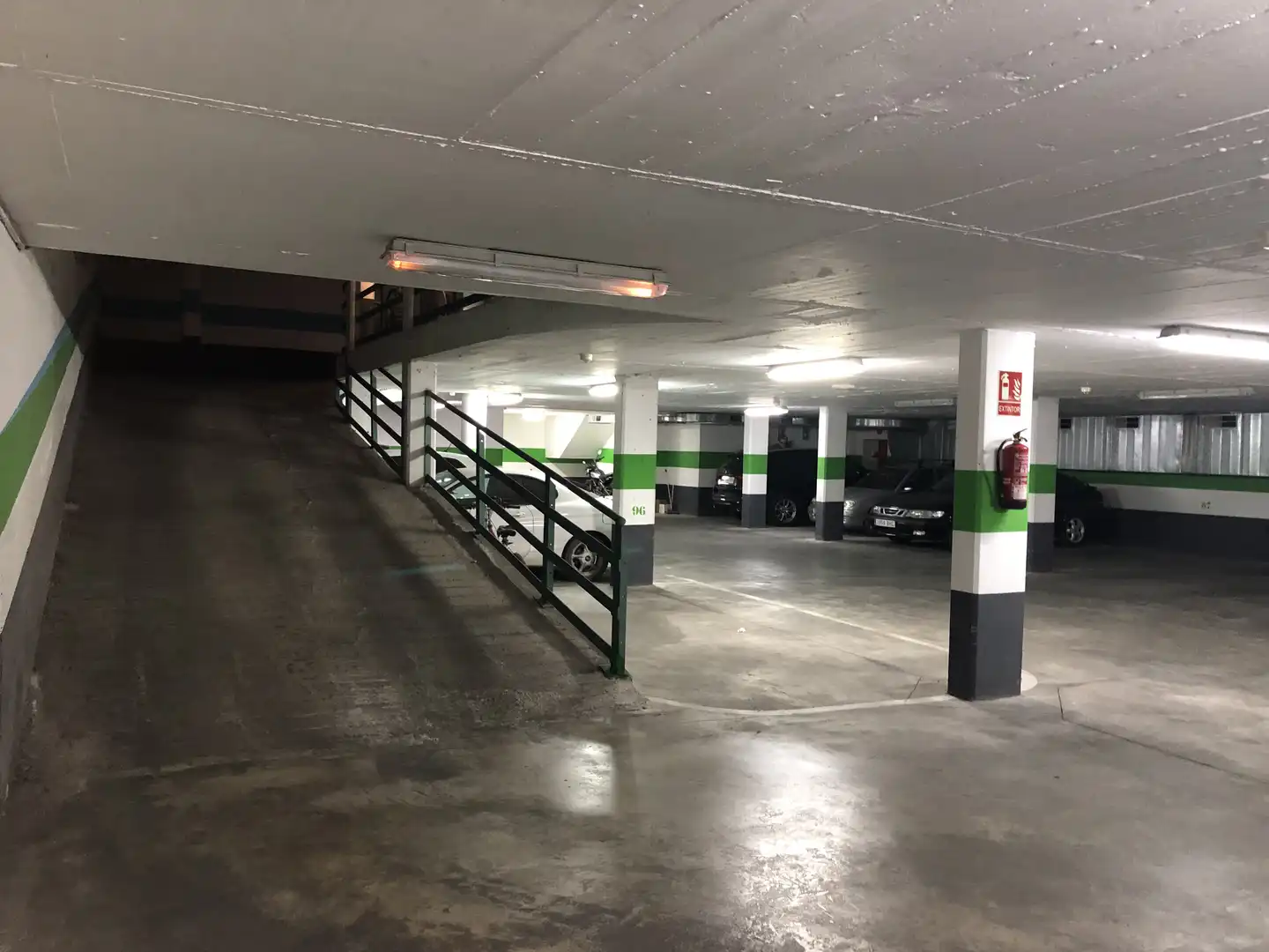 Garage zur Miete in Carrer Ramon y Cajal, Sant Joan