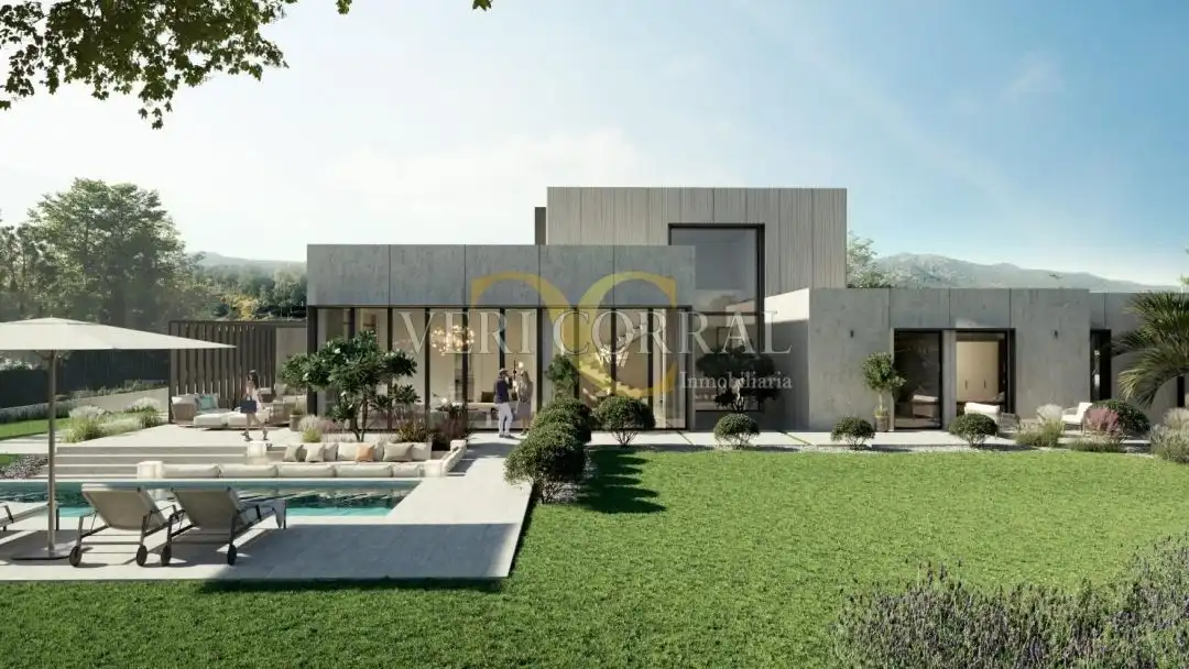 Chalet con terraza en venta en Calle del Naranjo de Bulnes