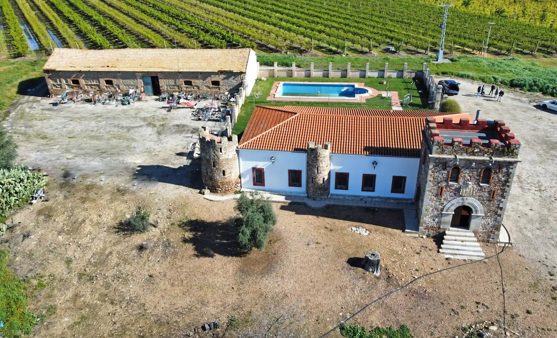 Houses for sale in Calle Lopez de Ayala, Rena