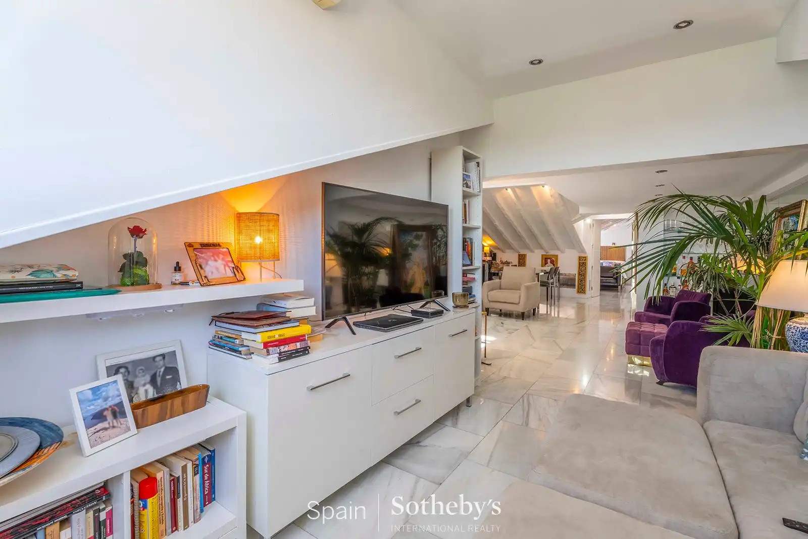 Sala de estar de Ático de alquiler en Madrid con Aire acondicionado, Calefacción y Terraza