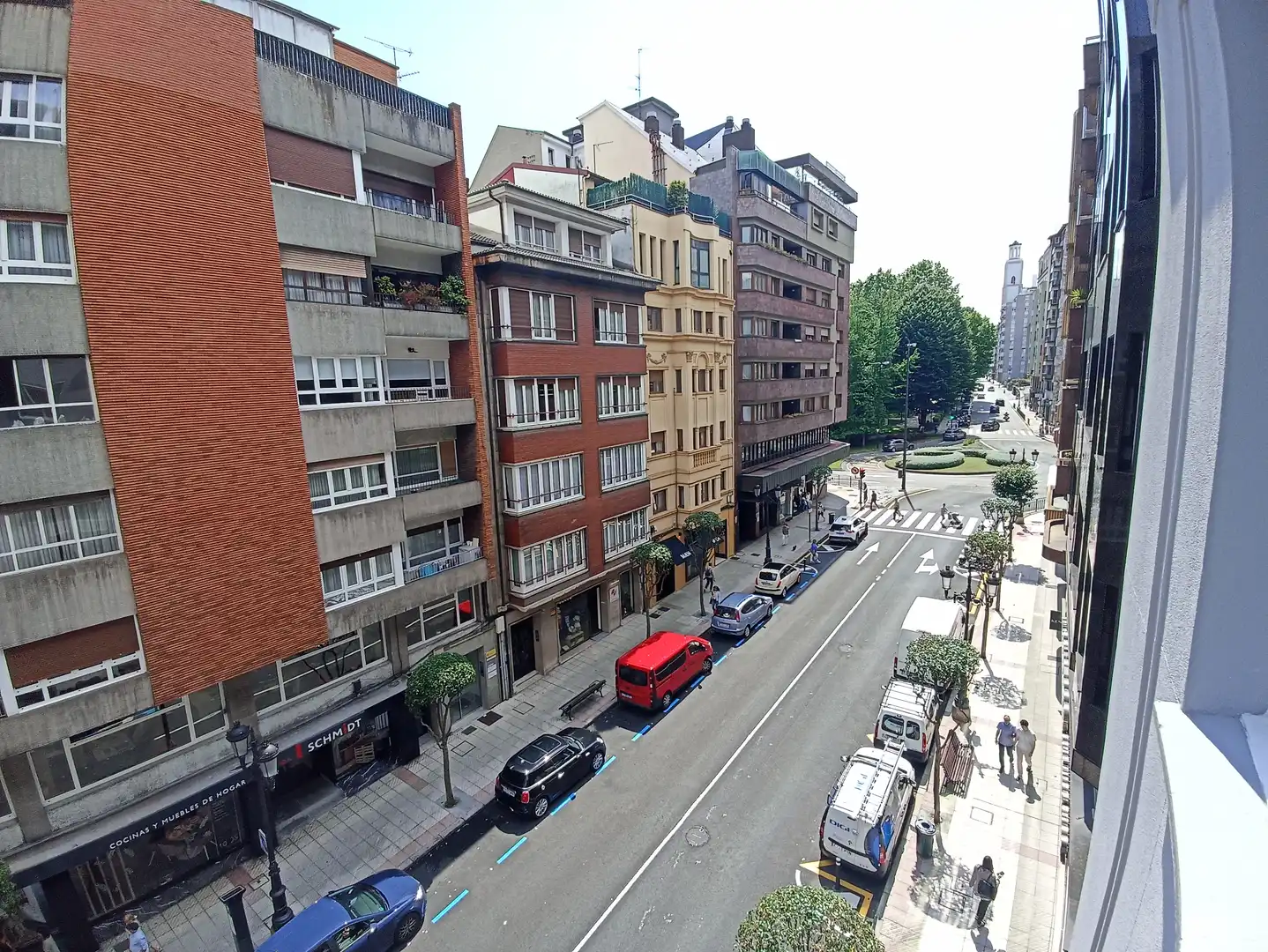 Flat for rent in Calle Asturias, Parque San Francisco - Uría