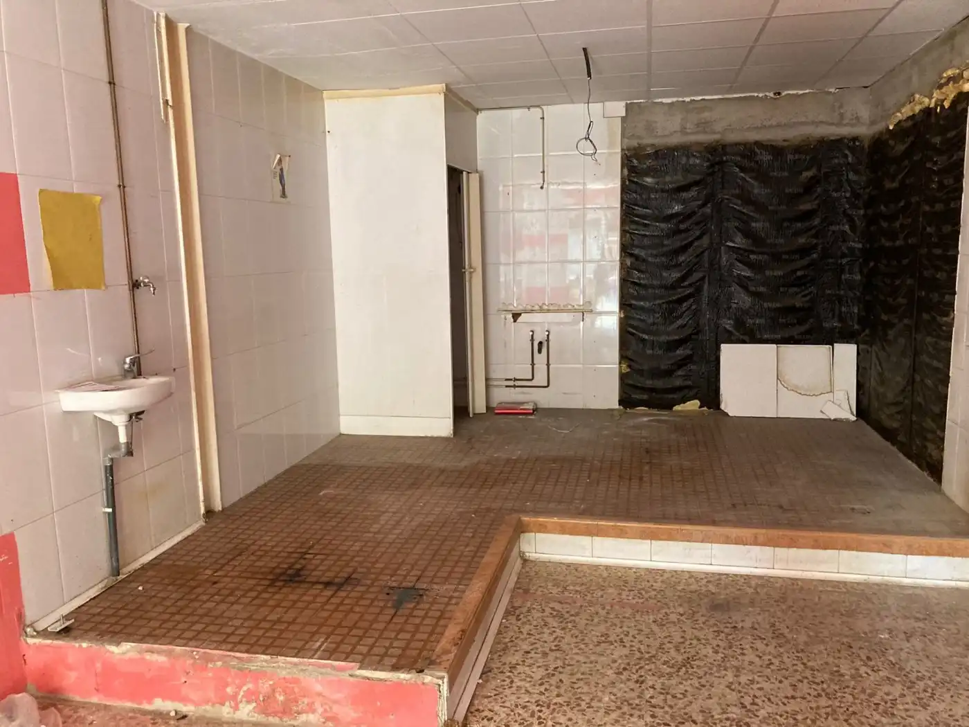 Local commercial à louer à Centre - Eixample – Can Llobet, imagen 15