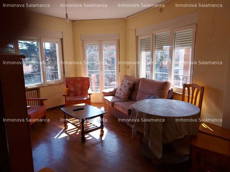Living room of Flat to rent in Salamanca Capital  with Heating, Terrace and Furnished