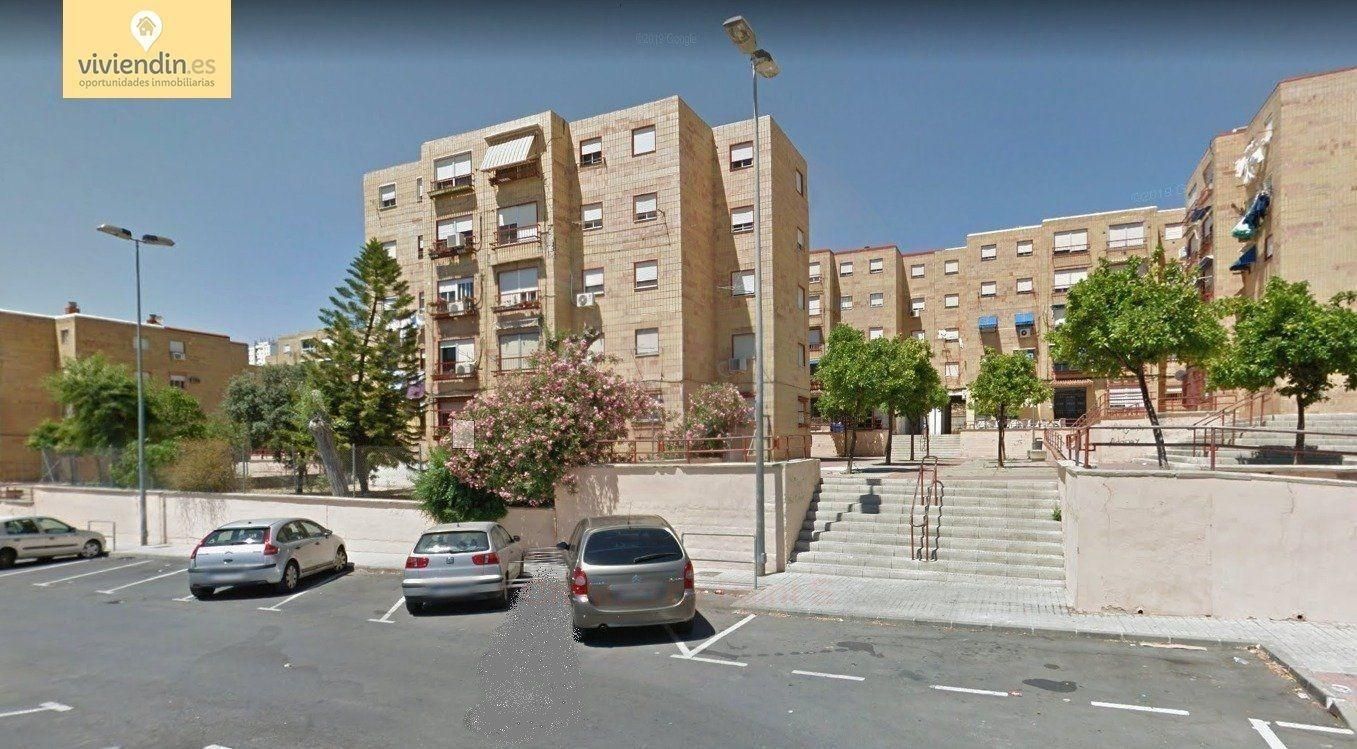 Vista exterior de Pis en venda en Jerez de la Frontera amb Jardí privat