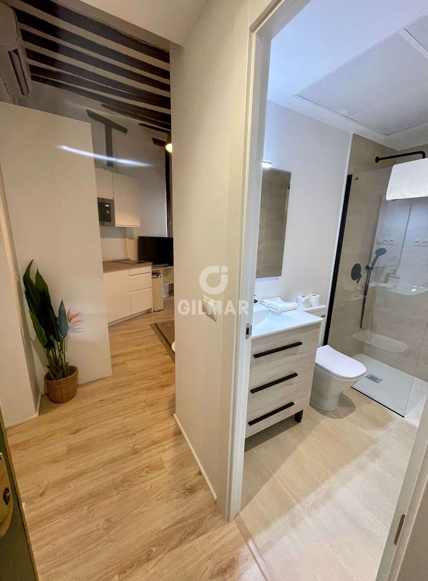 Bedroom of Flat for sale in  Madrid Capital  with Heating