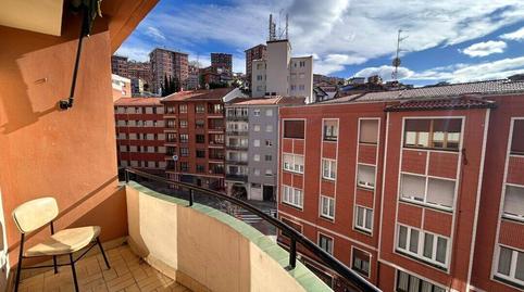 Foto 2 de Pis de lloguer a Calle Zumaia Kalea, Zurbaran, Bilbao