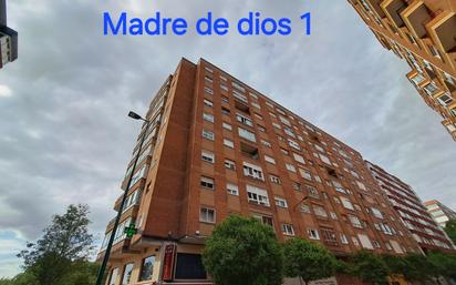 Exterior view of Flat for sale in Valladolid Capital  with Terrace