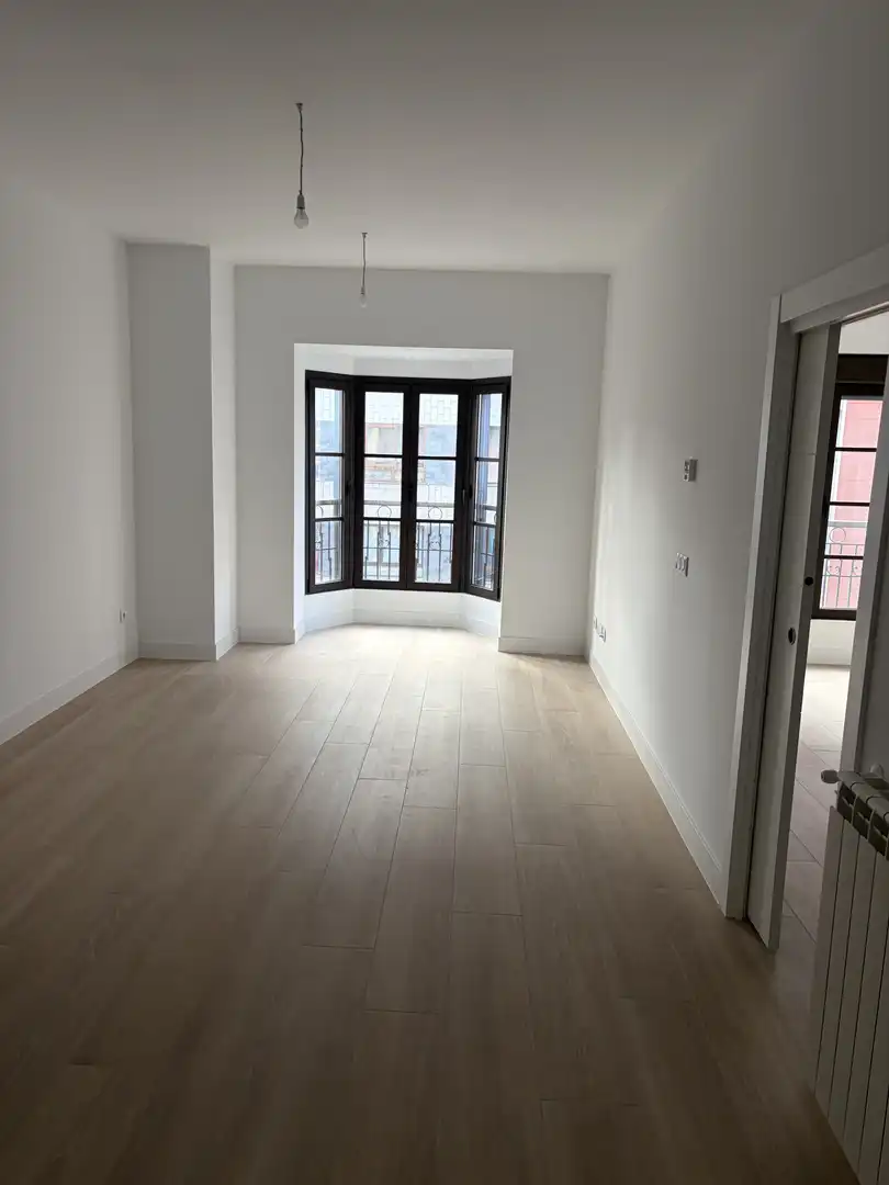 Bedroom of Flat for sale in Gijón   with Storage room