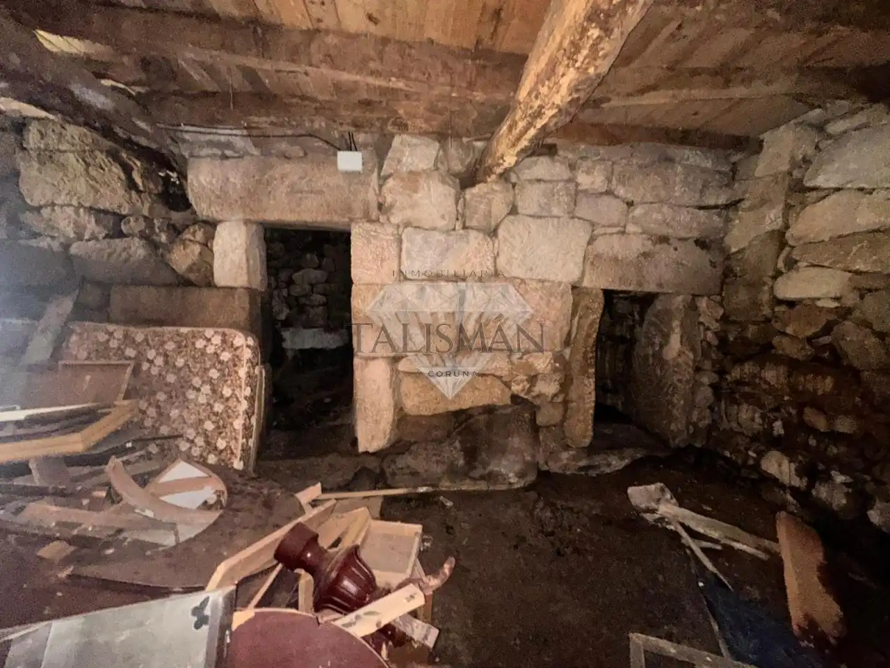 Casa o chalet en venta en A Lama   con Jardín privado, Trastero y Amueblado