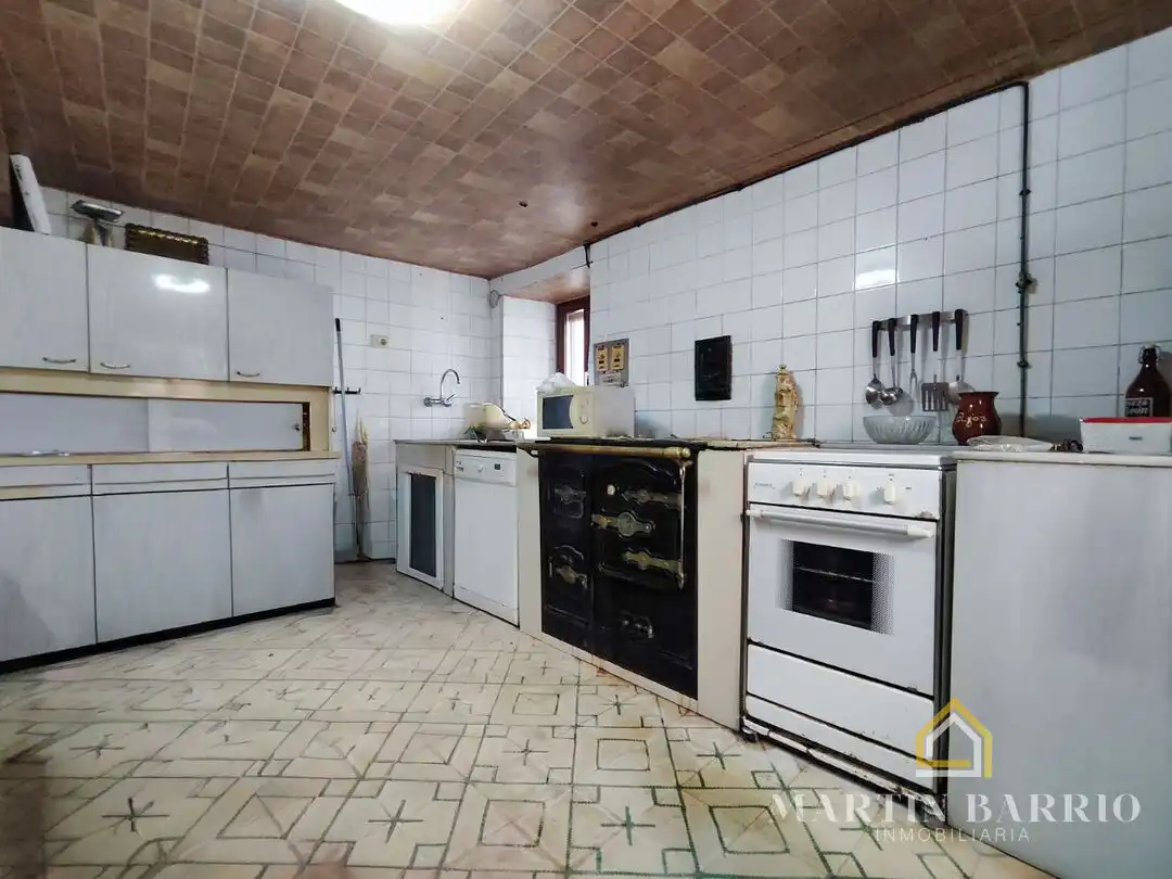 Kitchen of Houses for sale in Muskiz  with Private garden, Storage room and Balcony