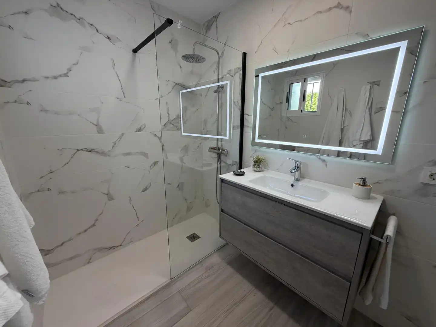 Casa adosada en venta en San Juan de los Terreros