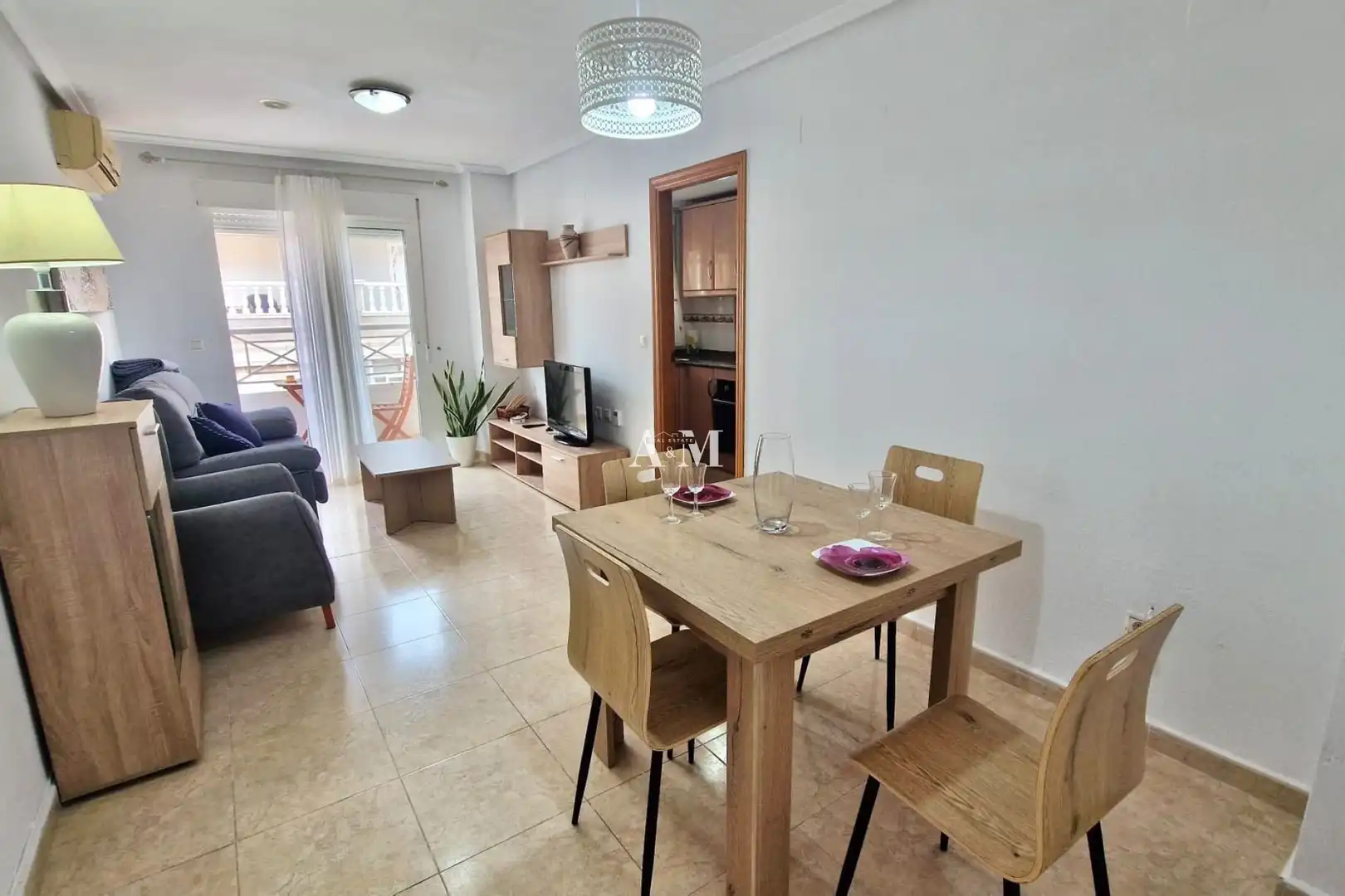 Esszimmer von Wohnung zur Miete in Torrevieja mit Klimaanlage, Heizung und Terrasse