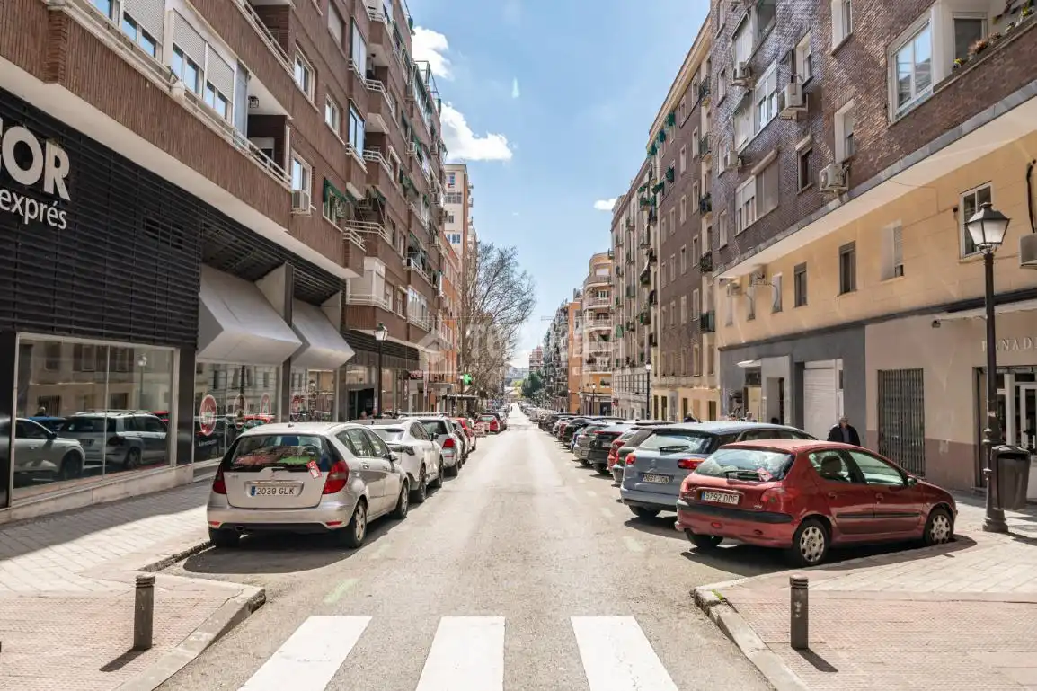 Vista exterior de Piso en venta en Madrid con Aire acondicionado y Calefacción