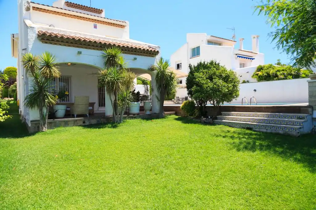 Casa amb piscina en venda a Anglada Camarasa, imagen 6