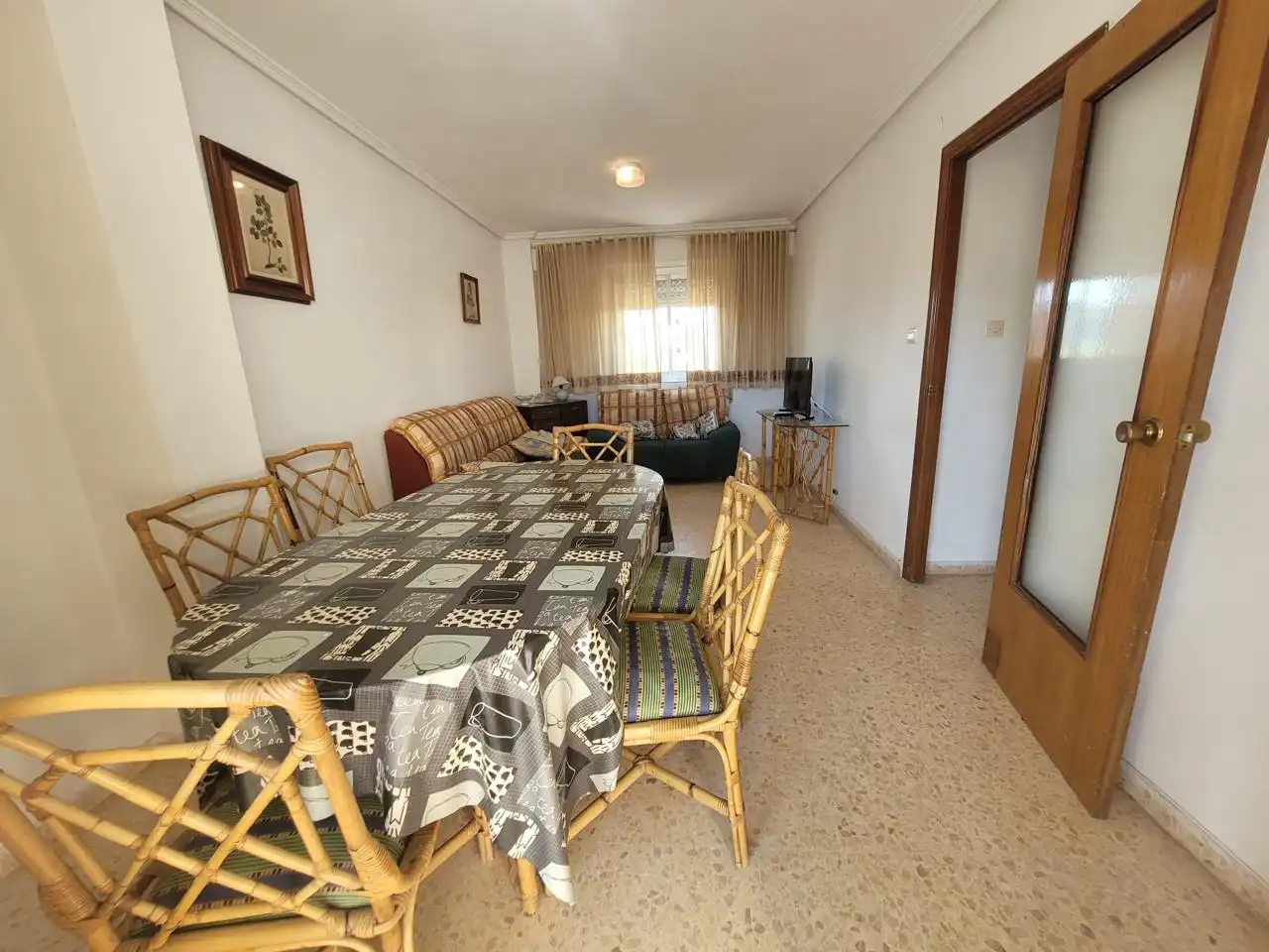 Apartamento de alquiler en De La Rioja, 125, Playa de Gandia