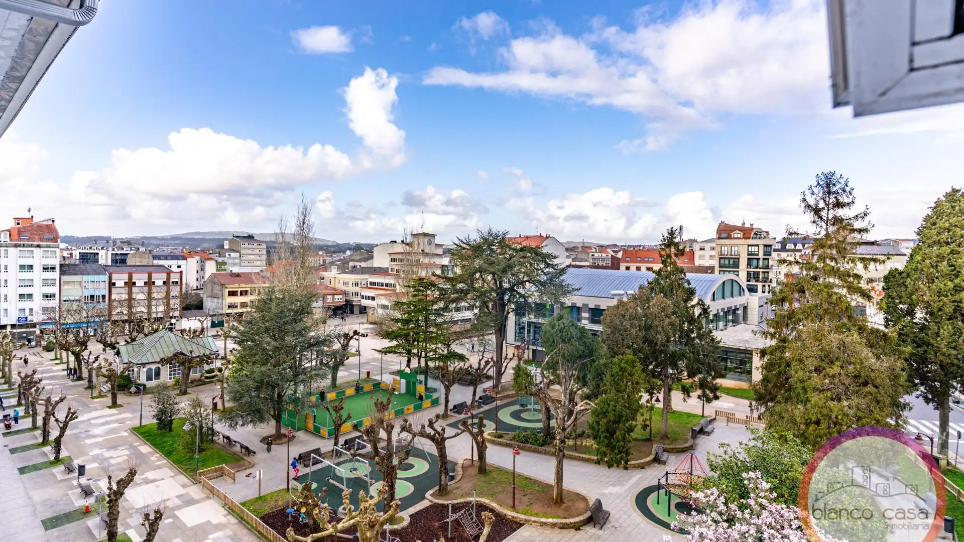 Terrassa de Pis en venda en Carballo amb Alarma