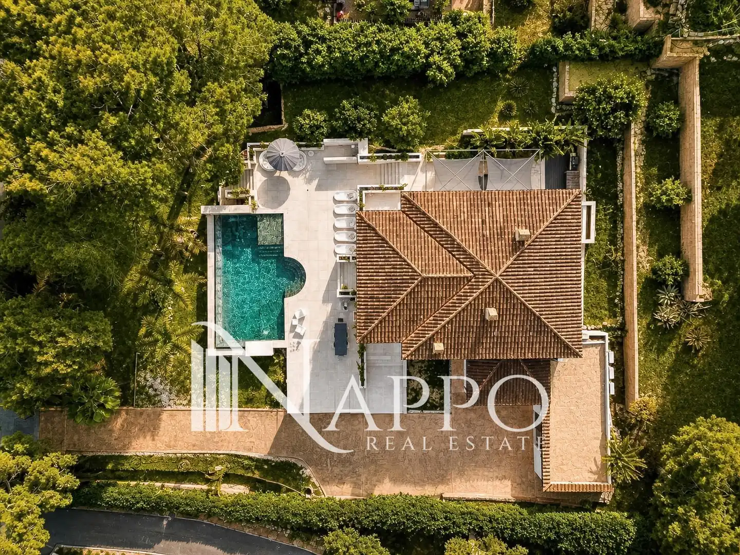 Vista exterior de Casa o xalet de lloguer en Calvià amb Aire condicionat, Calefacció i Terrassa