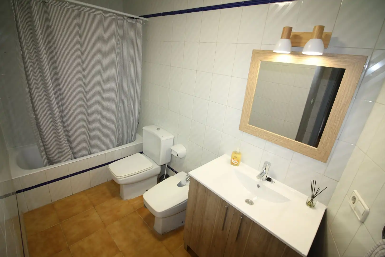 Bathroom of Flat for sale in Altea  with Air Conditioner and Terrace