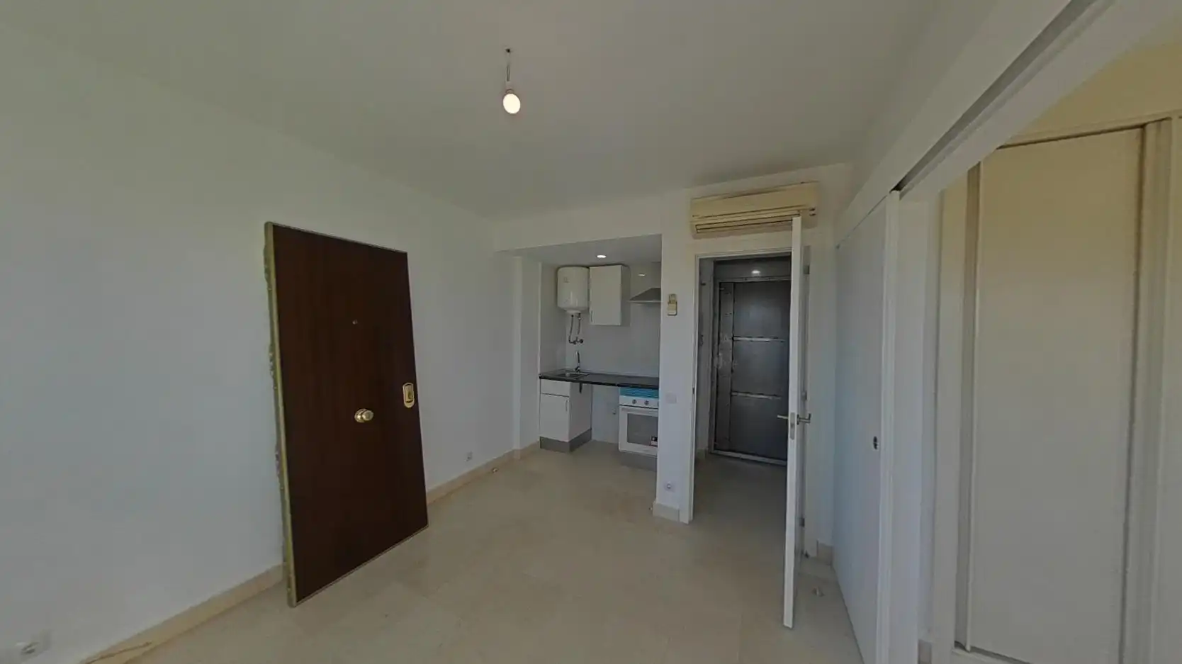 Wohnung zum Verkauf in Madrid mit Klimaanlage, Heizung und Abstellraum