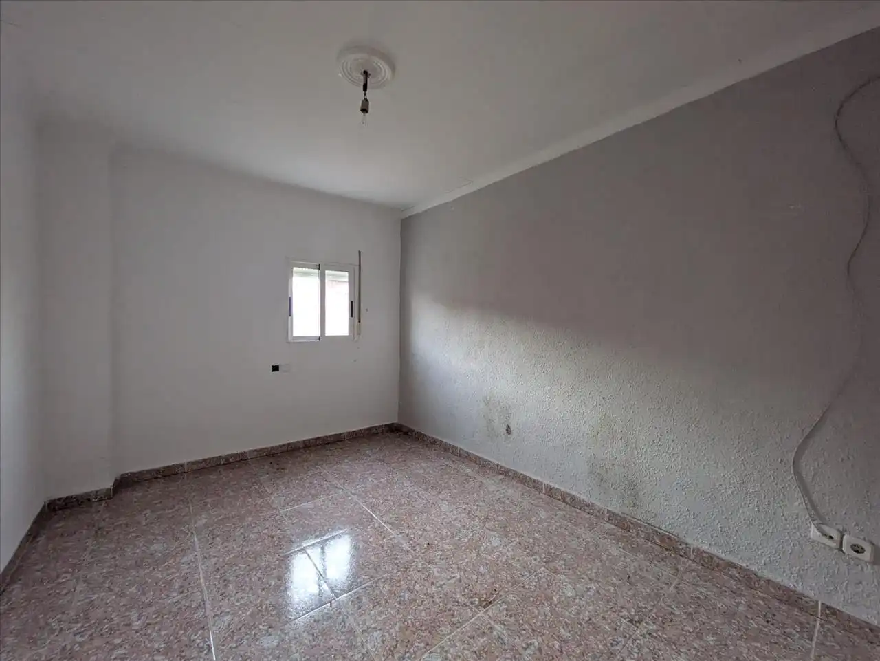 Habitación de Casa adosada en venta en Tortosa