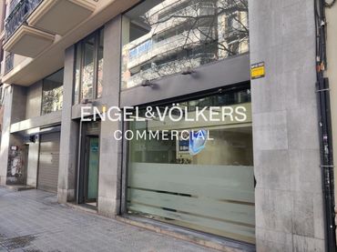 Local comercial en venta en Eixample