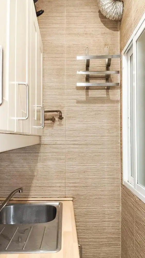 Baño de Estudio en venta en Madrid con Calefacción y Amueblado