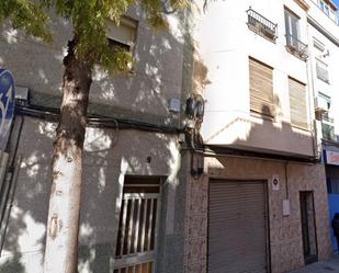 Exterior view of Flat for sale in Santa Coloma de Gramenet