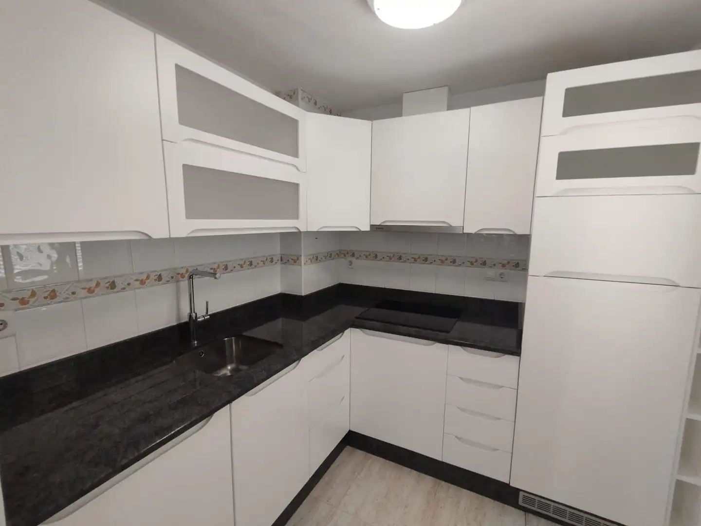 Cocina de Casa adosada en venta en Guardamar del Segura con Aire acondicionado, Calefacción y Amueblado