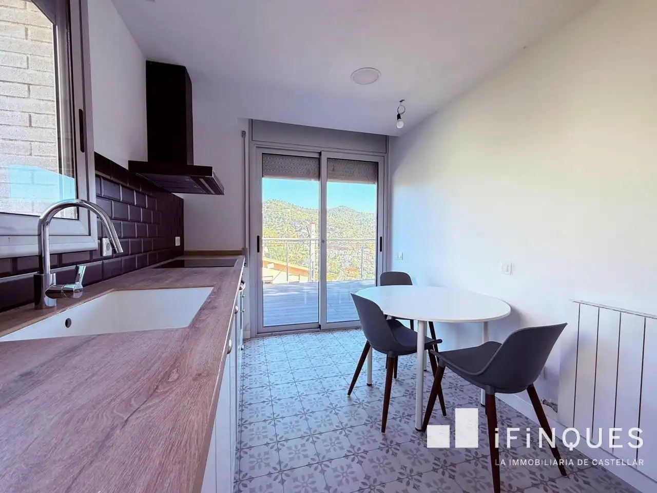 Kitchen of Houses for rent in Castellar del Vallès  with Air Conditioner, Heating and Private garden