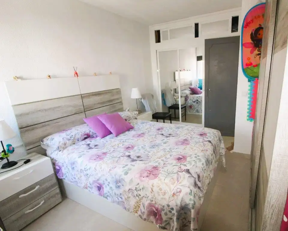 Schlafzimmer von Wohnungen zum Verkauf in Benalmádena mit Klimaanlage, Terrasse und Möbliert