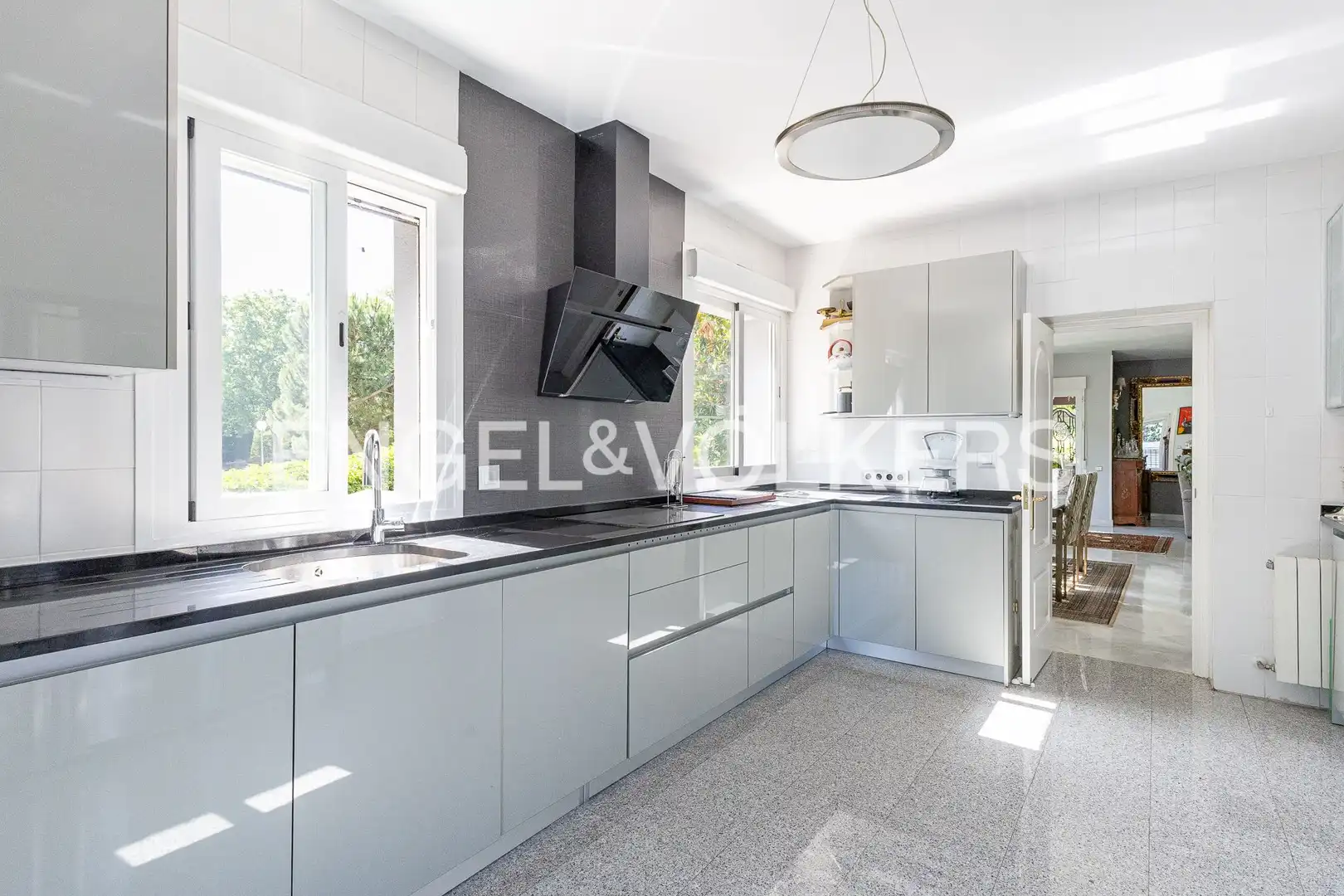Kitchen of Houses for sale in Majadahonda  with Air Conditioner, Heating and Private garden