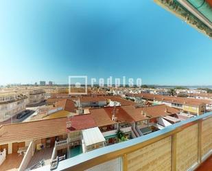 Bedroom of Flat for sale in Torrevieja  with Air Conditioner, Terrace and Swimming Pool