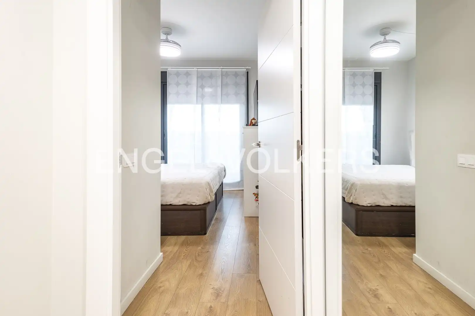 Habitación de Ático en venta en Sant Adrià de Besòs con Aire acondicionado, Calefacción y Parquet