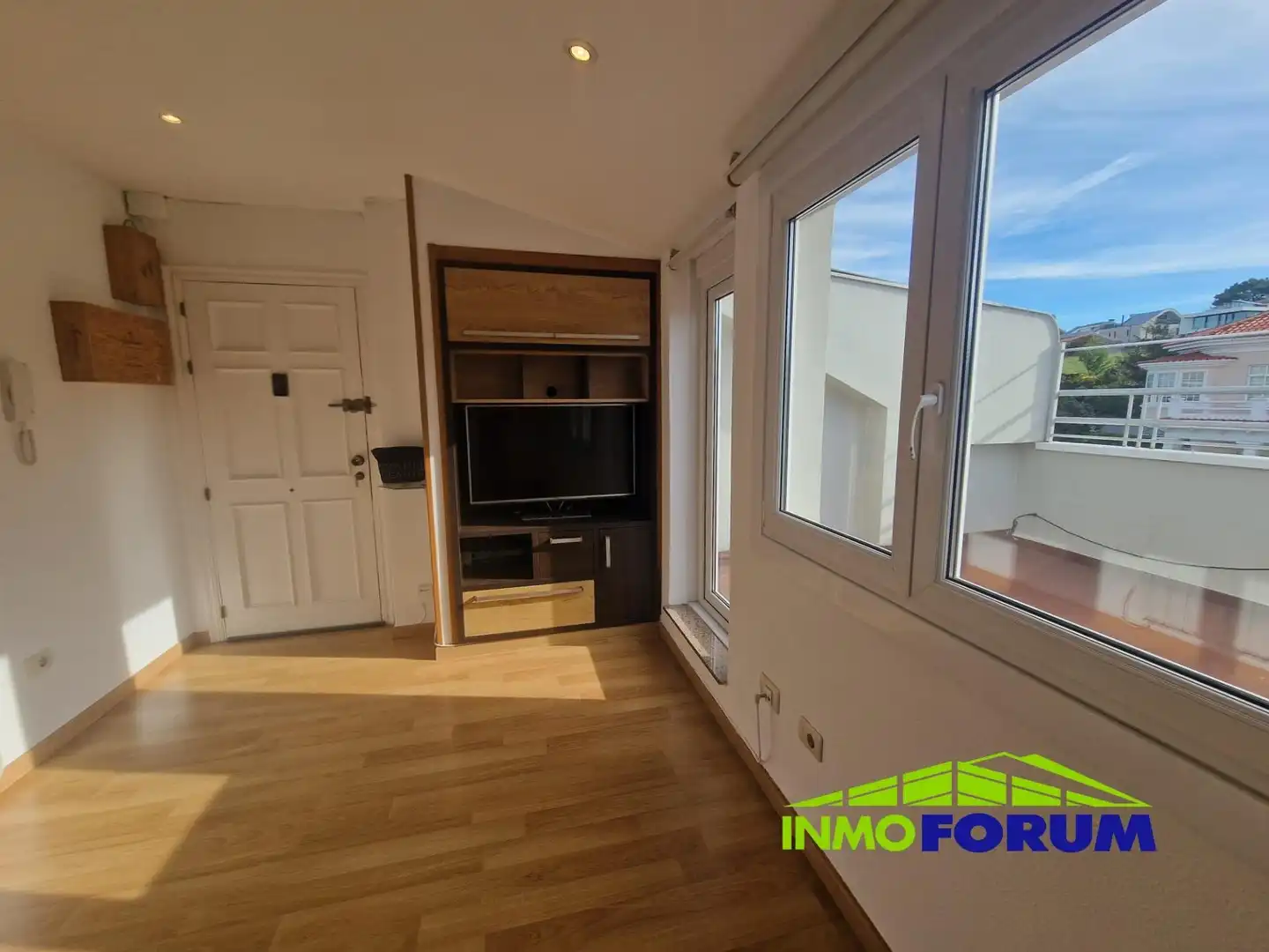 Attic for sale in Oleiros, A Coruña
