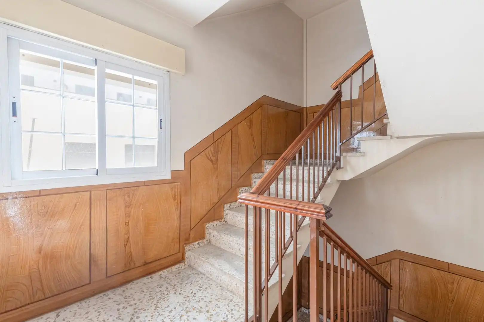 Buildings for sale in La Zubia
