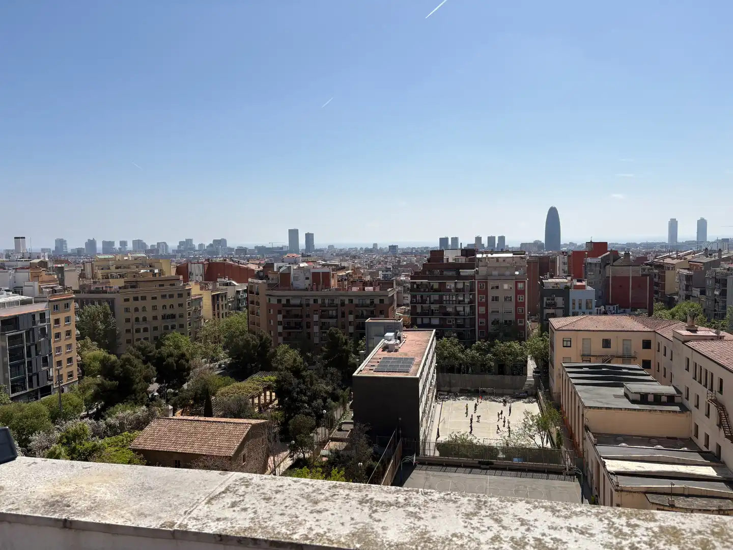 Vista exterior de Àtic en venda en  Barcelona Capital amb Calefacció, Terrassa i Balcó