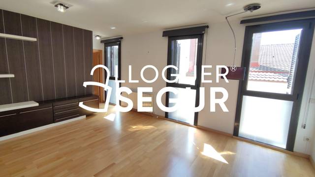 Piso en Alquiler en Camí Ral  en Caldes d'Estrac