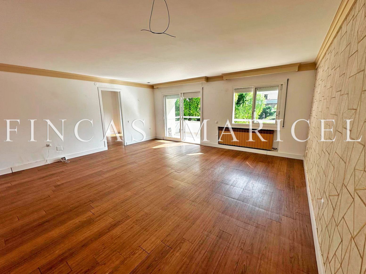 Exterior view of Flat for sale in Sitges  with Air Conditioner, Heating and Community pool