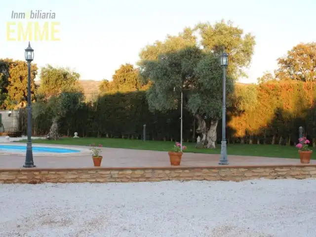 Schwimmbecken von Haus oder Chalet zum Verkauf in Ronda mit Privatgarten, Schwimmbad und Ofen