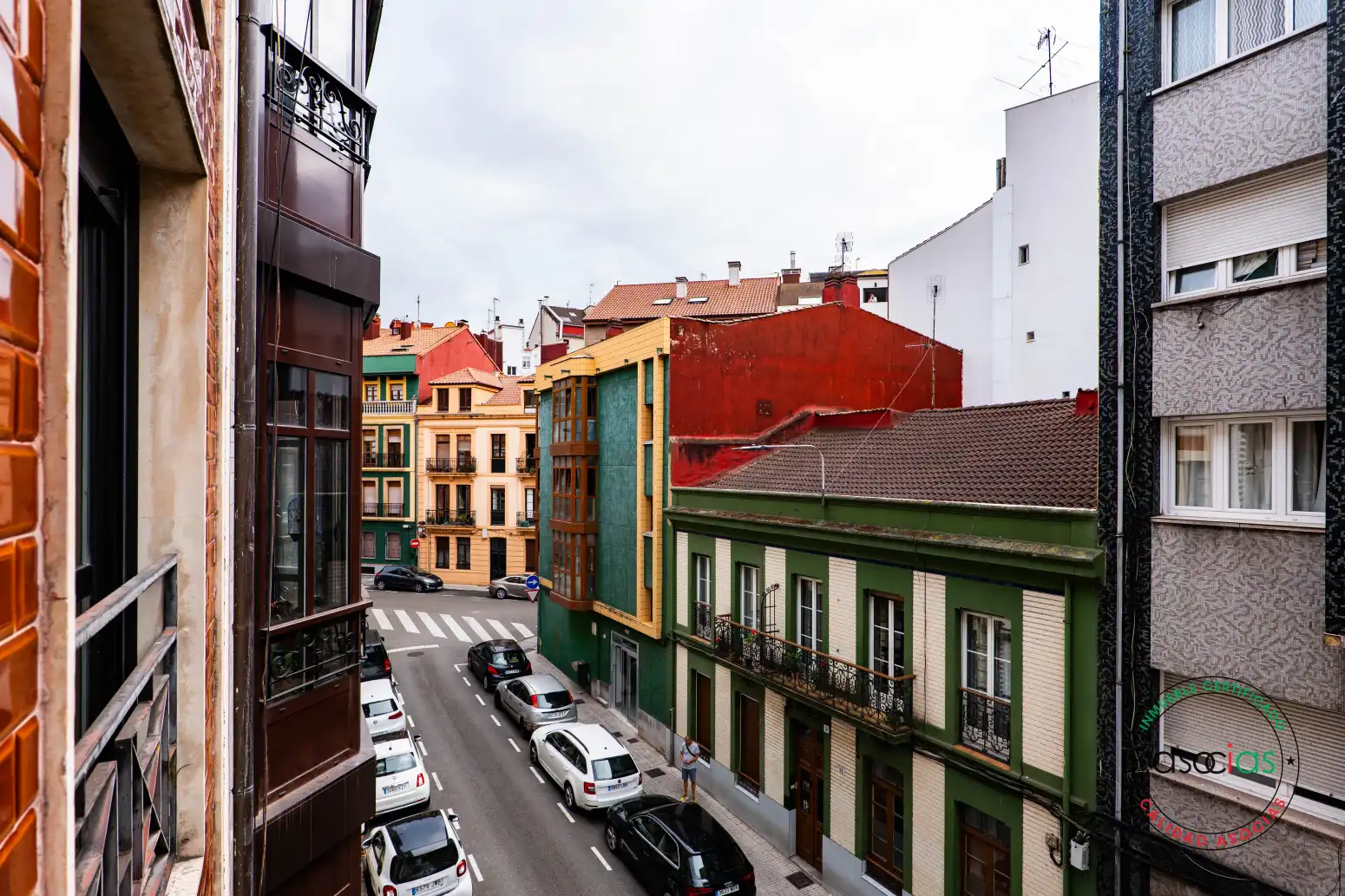 Vista exterior de Pis en venda en Gijón  amb Calefacció, Parquet i Traster