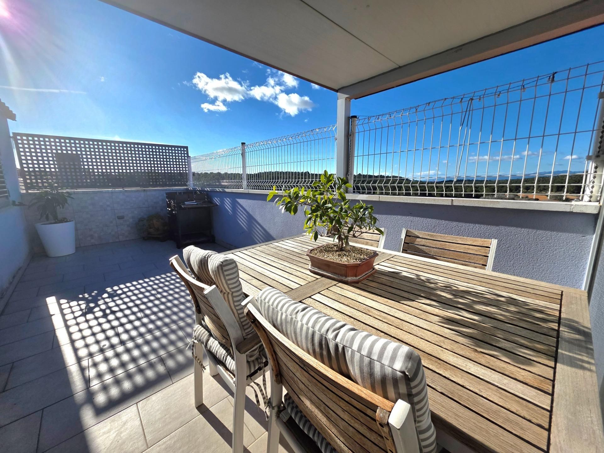Terraza de Ático en venta en Els Pallaresos con Terraza, Trastero y Balcón
