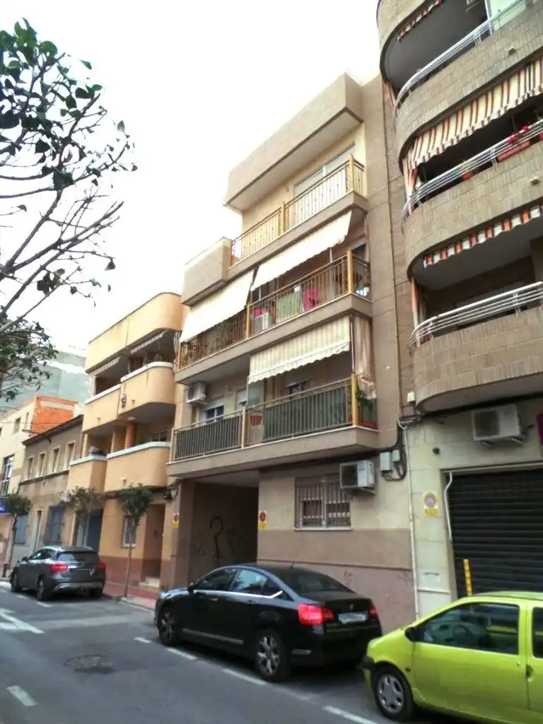 Baixos amb ascensor en venda a Centro, imagen 2