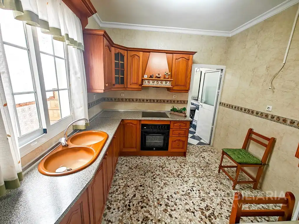 Kitchen of Houses for sale in Coín