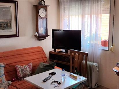 Bedroom of Flat for sale in  Madrid Capital  with Air Conditioner