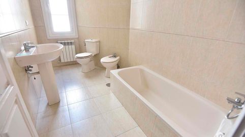 Foto 5 de Piso de alquiler en Ordoño II, Centro Ciudad, León Capital