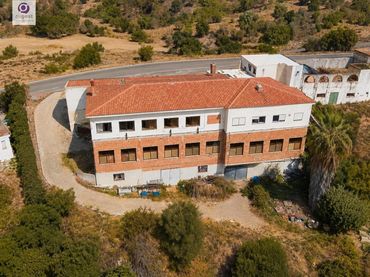 Maison à vendre à Vía Estepona 28