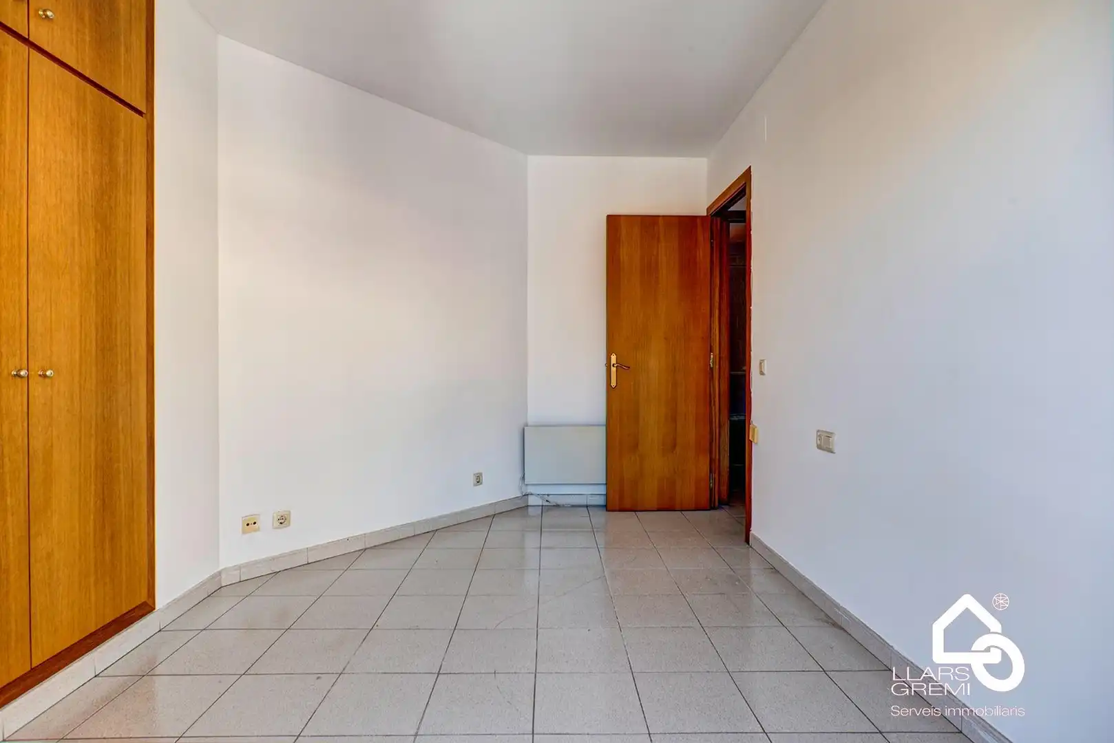 Habitación de Piso en venta en Igualada con Calefacción, Terraza y Trastero