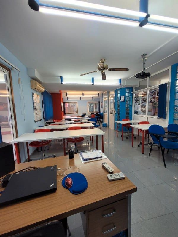 Office for sale in Vigo   with Air Conditioner, Furnished and Balcony